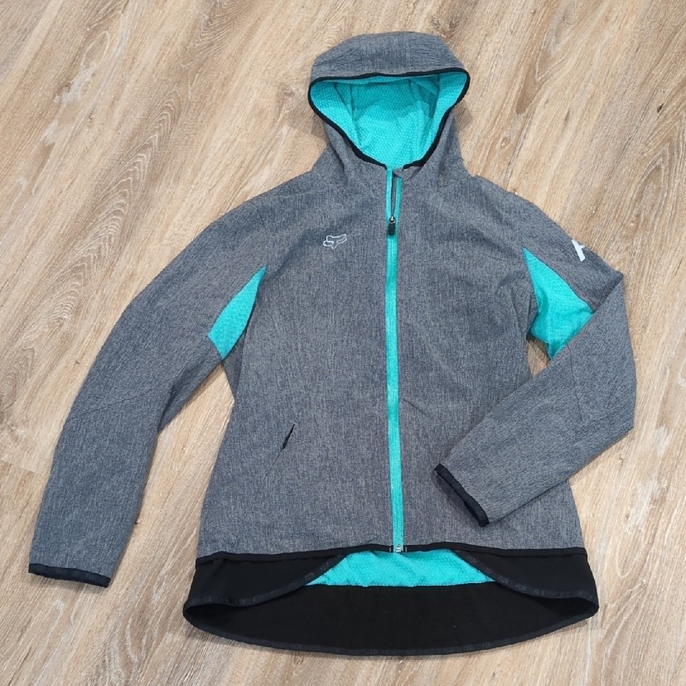 🩶🩵Fox🦊  Women's Gray and Teal softshellJacket size Large🩶🩵🦊  CUTE!!!!❤️‍🔥